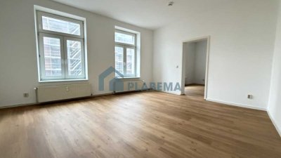 Frisch in Renovierung - 2-Zimmer-Wohnung mit neuer Einbauküche in zentraler Innenstadtlage