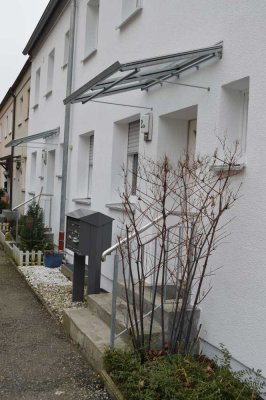 Attraktive 1 ZKB mit Balkon und Einbauküche (von privat)