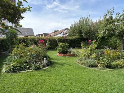 2-Zi-Wohnung mit Terrasse und wunderschönem, eigenen Garten, Garage möglich!