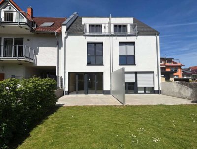 Attraktive Doppelhaushälfte mit Garten & Einbauküche in Mainz-Ebersheim