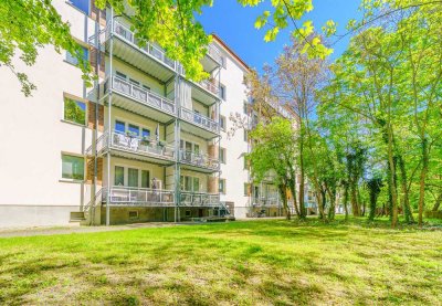 Freundliche 2-RW mit schönem Süd-Balkon* 1.OG* Tageslichtbad mit Wanne* Garten* zentrale Lage*