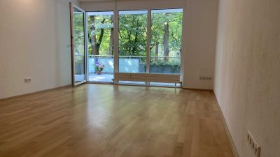 Alt-Wettbergen! Schöne 2-Zimmer Wohnung, Hochparterre mit großer Terrasse (20qm)