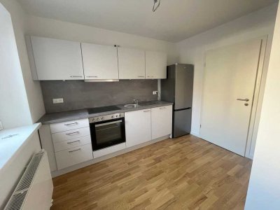WG geeignet! 3 Zimmer Wohnung in Steglitz!