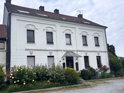 Schöne 2,5-Zimmer-Maisonette-Wohnung