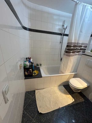 Großzügige Etagenwohnung