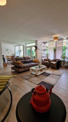 Gepflegte 3-Zimmer-Eigentumswohnung mit Balkon, Waldblick & TG-Stellplatz – einziehen & wohlfühlen!
