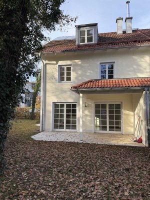 Moderne - Große Doppelhaushälfte mit Garten