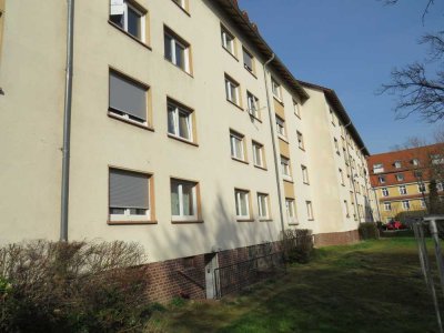 2 ZIMMER WOHNUNG MIT POTENZIAL