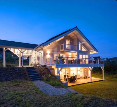 LUXUSJUWEL AN DER MOSEL