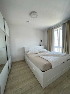 Exklusive, neuwertige 3-Zimmer-Wohnung mit geh. Innenausstattung, zwei Loggien und EBK in Wolfsburg