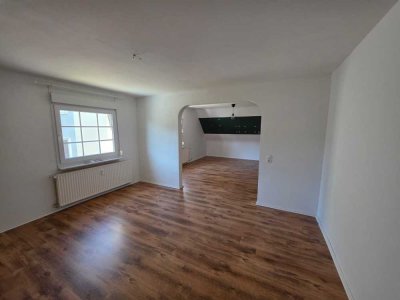 Schöne 3,5-Zimmer-Dachgeschosswohnung mit gehobener Innenausstattung in Bochum