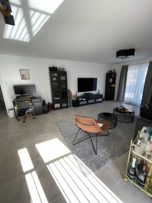 3-Zimmer-Wohnung mit geh. Innenausstattung