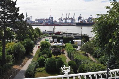 Elbblick in Hamburg Övelgönne