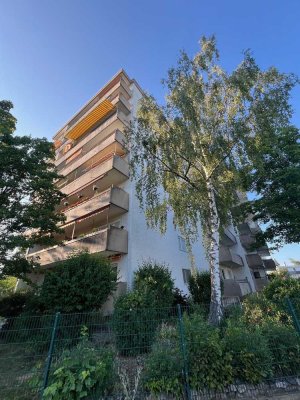 1-Zimmer Wohnung mit Stellplatz, Kellerraum, Schwimmbad und Sauna in Babenhausen