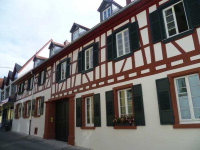 ImmobilienPunkt***EIN ZUHAUSE MIT GESCHICHTE - EIN REFUGIUM MIT SEELE - EINE ANLAGE MIT FREUDE!