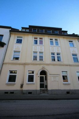 Schicke 2-Zi.-Altbauwhg. mit Balkon in ruhiger Lage von Ratingen