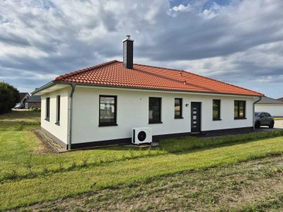 Haus , Neubau bei Malente  in Ostseenähe zu vermieten.