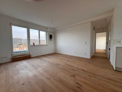 Pankow-Feeling pur: Exklusives Penthouse direkt an der Tram zum Kiez (KFW 40 QNG+)