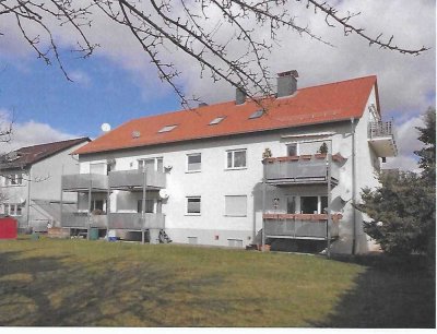 Freundliche Dachgeschosswohnung in einem 9-Parteien-Haus in Dieburg