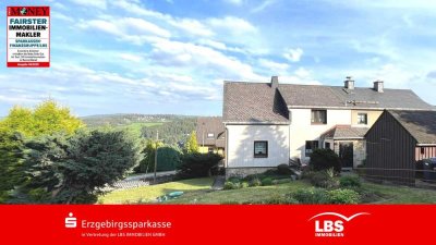 Schöne Haushälfte in ruhiger Siedlung