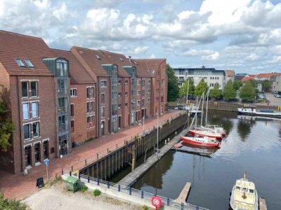 Renovierte Wohnung mit Loggia direkt Am Wendehafen
