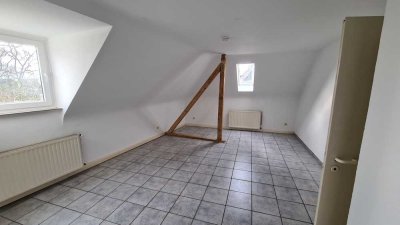 Renovierte 2-Zimmer-Wohnung in Mönchengladbach-Gladbach