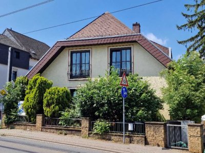 Mehrgenerationenwohnen: Gepflegtes Zweifamilienhaus - Mainz-Bretzenheim
