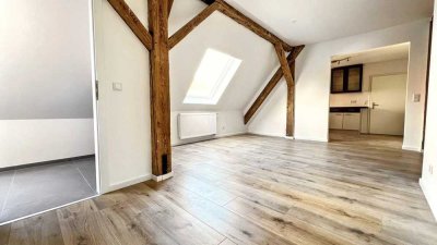Geschmackvolle 4,5-Zimmer-Maisonnette-Wohnung mit gehobener Innenausstattung in Nürnberg-Muggenhof