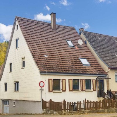 Zweifamilienhaus zum Selbstbezug und Vermieten – ideale Kombination aus Wohnen & Investment