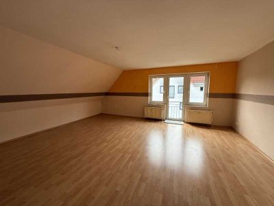 3 Zimmer Wohnung mit großem Badezimmer