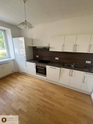 "Zweizimmer-Wohntraum: Eklatant bravouröse Wohnung mit Parkplatz im Herzen von Gries!" zur Miete!