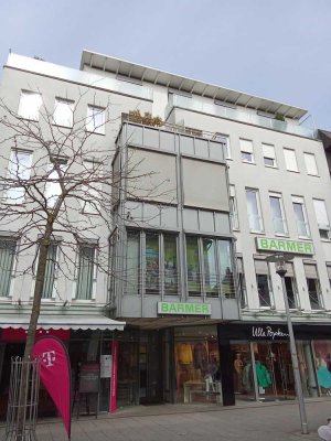 Gemütliche Stadtwohnung mit Balkon in der Fußgängerzone Neheim!