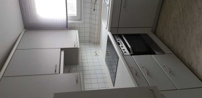 Freundliche und vollständig renovierte 5-Zimmer-Dachgeschosswohnung mit Balkon und EBK in Bitburg