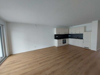 Attraktive 2-Zimmer Wohnung mit 2 Tiefgaragenstellplätze