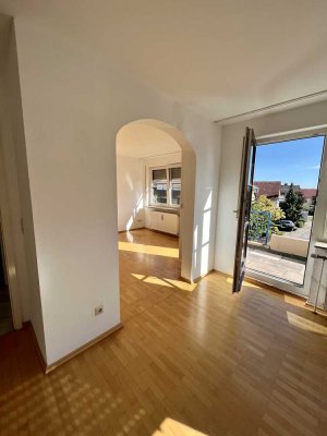 Stilvolle 5,5-Zimmer- Maisonette Wohnung in Stuttgart-Vaihingen mit 4 Balkone + Garage