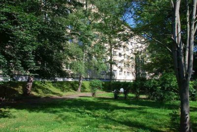 3-Raum-Erdgeschosswohnung mit Wanne