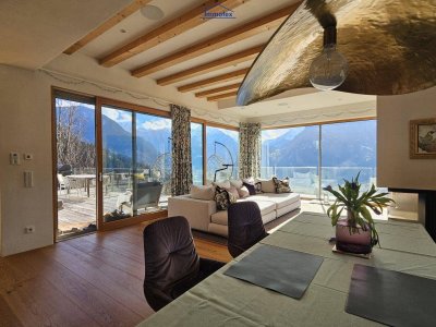 Repräsentatives Traumhaus im Zillertal. Top Qualität, unverbaubare Aussicht, Pool...