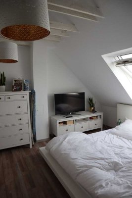 Helle frischrenovierte 3,5-Zimmer Maisonette-Wohnung