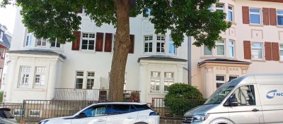 Attraktive 3-Zimmer-Wohnung im Altbau mit Einbauküche in Chemnitz