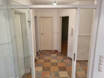 Stilvolle, moderne und lichtdurchflutete Eigentumswohnung in Stolberg-Breinig zu verkaufen