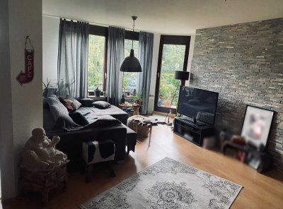 Schöne 2-Zimmer-Wohnung mit Balkon in ruhiger Lage nahe Entenfang
