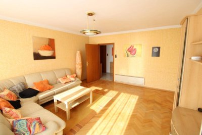 Gut als WG geeignet, Uni nähe, Waidmannsdorf schöne 2 Zimmerwohnung mit 2 Balkonen