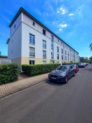 Gepflegte 3-Zimmer-Wohnung mit 100 m² privatem Garten in Wilhelmshöhe Marchbachshöhe