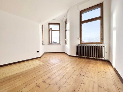 Klein aber fein!! Gemütliche Altbauwohnung mit schönem Holzboden!! Mitten im Grünen!!