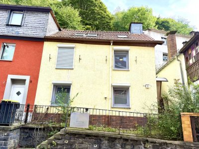 Altes Haus " für junge Handwerker!