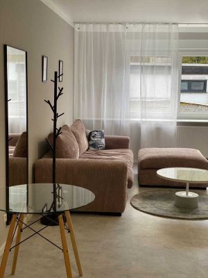 modern voll möbliertes 1-Zi Apartment / All-In-Miete / Stellplatz