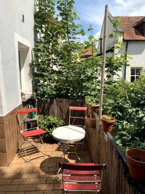 Ruhige 2 Zimmer Wohnung - nahe Uni - mit Balkon und Garten!