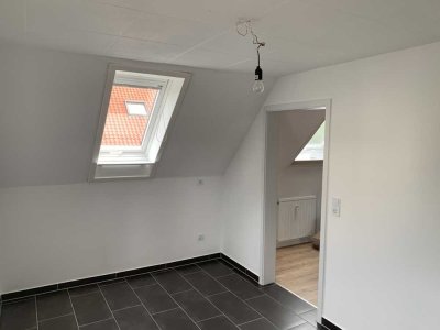Schöne Etagenwohnung mit Balkon