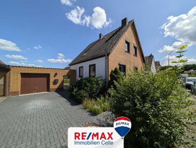 Ein kleines Einfamilienhaus mit Garten sucht einen neuen Eigentümer! (MA-1020-60)