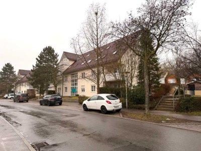 Attraktive 3-Zimmer-Maisonette-Wohnung mit TG-Stellplatz in gepflegter Wohnanlage in Dresden-Weißig